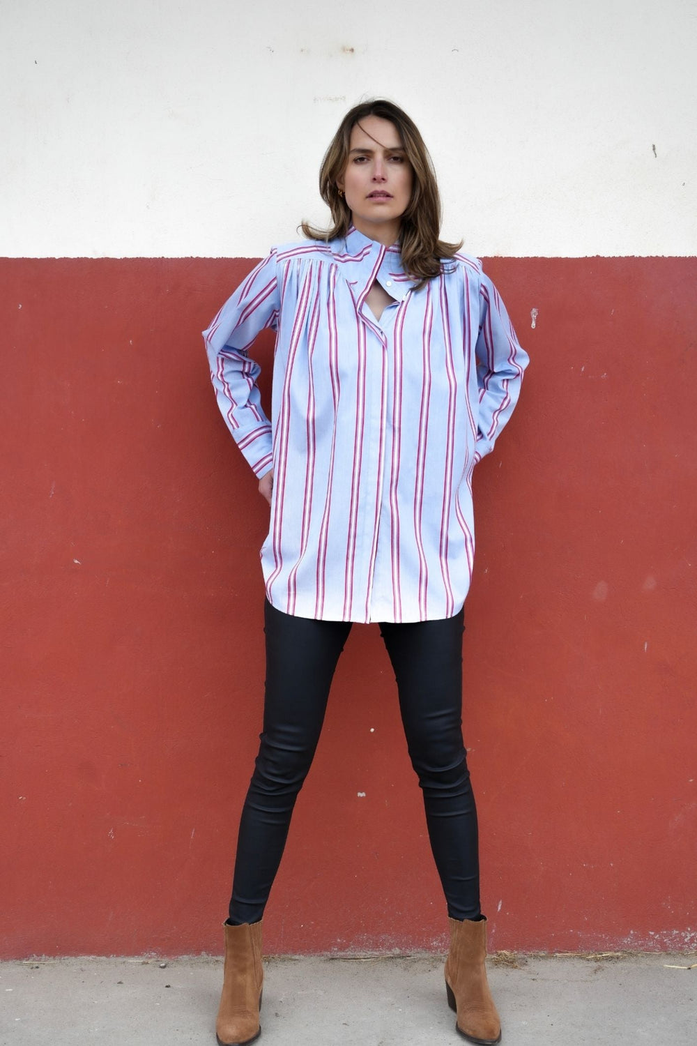 BLOUSE BRUNE 1