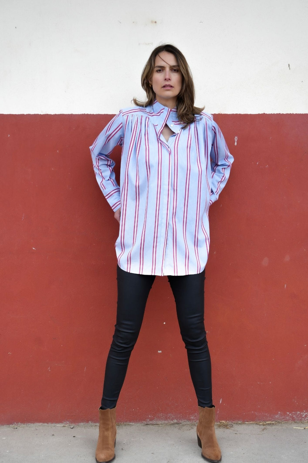 BLOUSE BRUNE 1