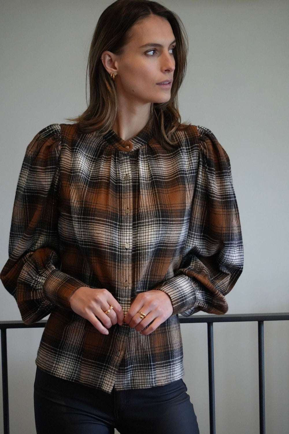 BLOUSE OLIVE 2