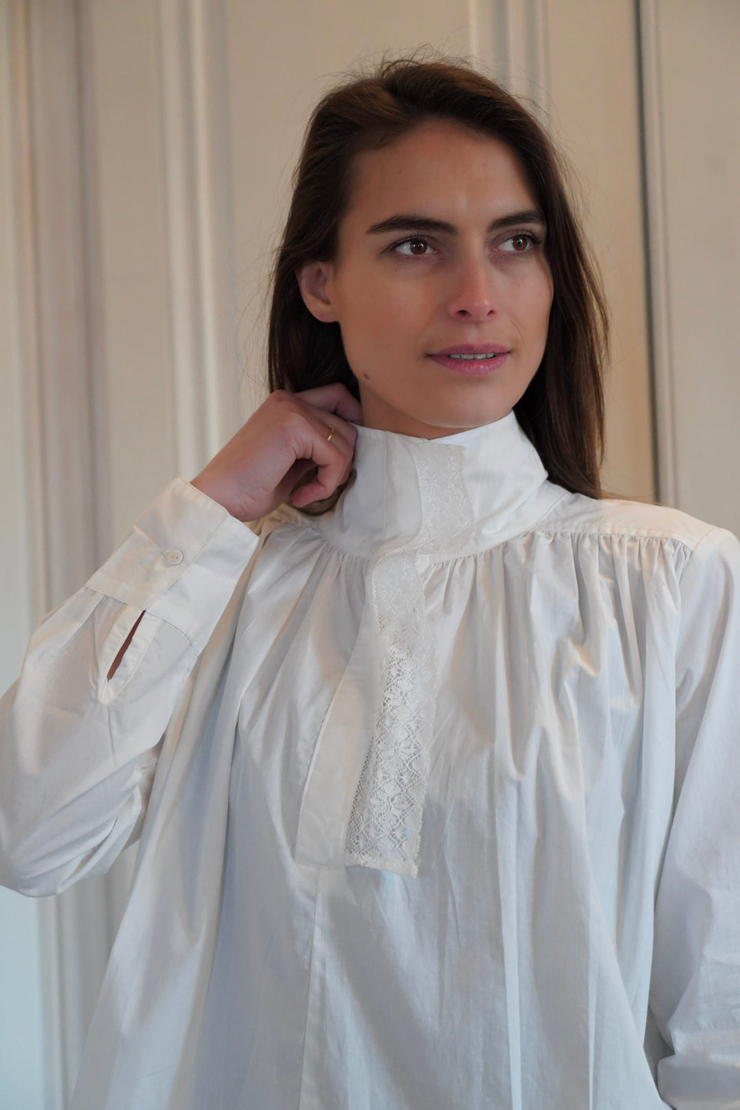 Blouse Brunette Lace